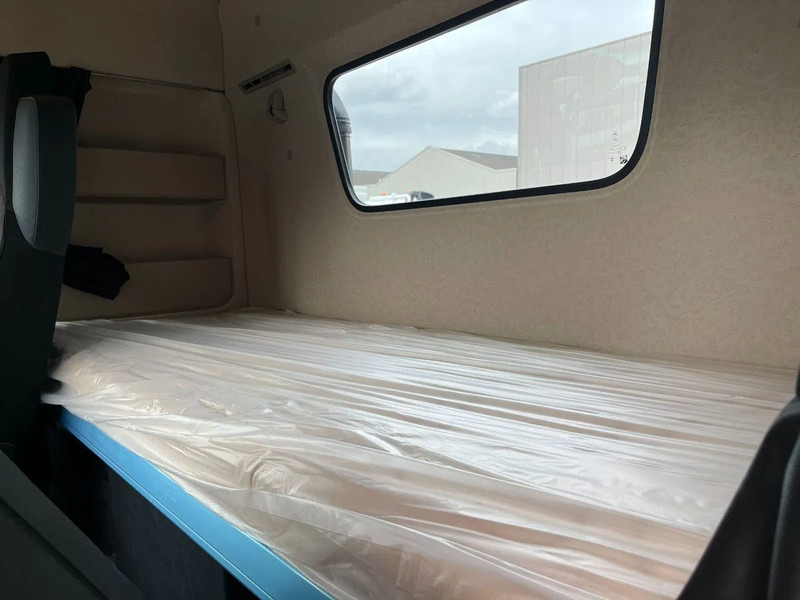 Mercedes-Benz Actros 3340 S 6x4 Tractor Head 租赁 Mercedes-Benz Actros 3340 S 6x4 Tractor Head：图18