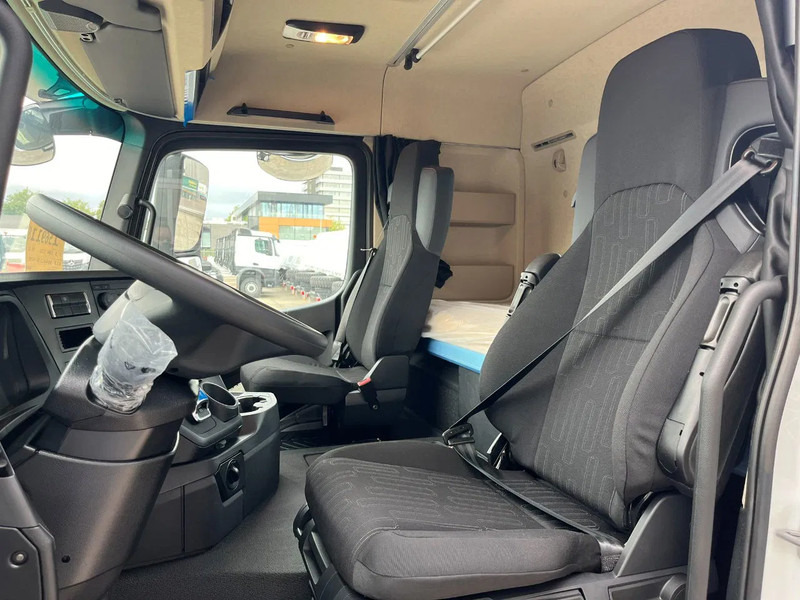 Mercedes-Benz Actros 3340 S 6x4 Tractor Head 租赁 Mercedes-Benz Actros 3340 S 6x4 Tractor Head：图17