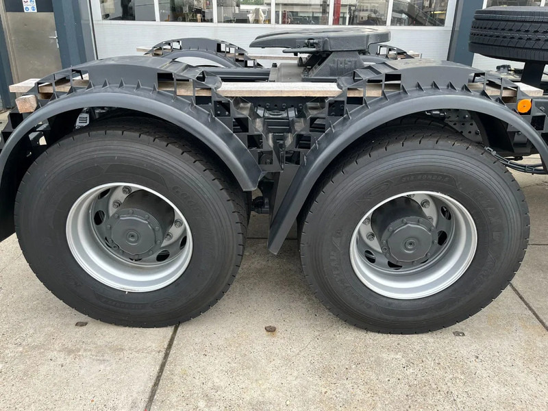 Mercedes-Benz Actros 3340 S 6x4 Tractor Head 租赁 Mercedes-Benz Actros 3340 S 6x4 Tractor Head：图11