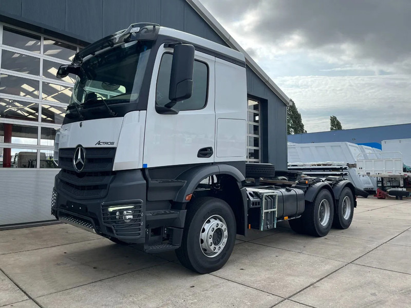 Mercedes-Benz Actros 3340 S 6x4 Tractor Head - 牵引车:图1 Mercedes-Benz Actros 3340 S 6x4 Tractor Head - 牵引车:图1