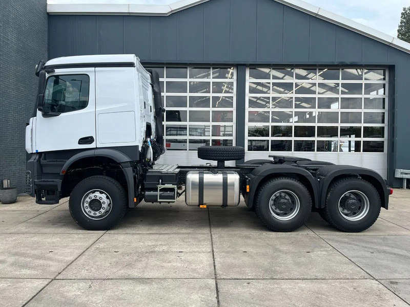 Mercedes-Benz Actros 3348 S 6x4 Tractor Head - 牵引车:图3 Mercedes-Benz Actros 3348 S 6x4 Tractor Head - 牵引车:图3