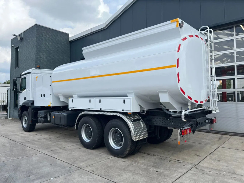 Mercedes-Benz Arocs 3340 6x6 Water Tank Truck - 罐车:图3 Mercedes-Benz Arocs 3340 6x6 Water Tank Truck - 罐车:图3