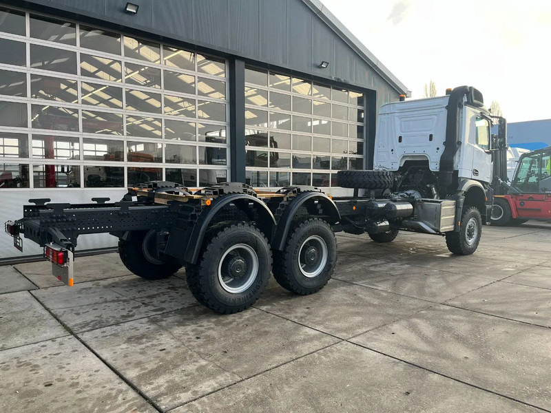 Mercedes-Benz Arocs 3340 A 6x6 Chassis cabin - 驾驶室底盘卡车:图5 Mercedes-Benz Arocs 3340 A 6x6 Chassis cabin - 驾驶室底盘卡车:图5