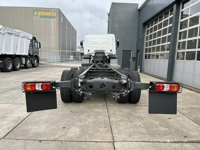 Mercedes-Benz Axor 3344 6x4 Chassis Cabin - 驾驶室底盘卡车:图5 Mercedes-Benz Axor 3344 6x4 Chassis Cabin - 驾驶室底盘卡车:图5