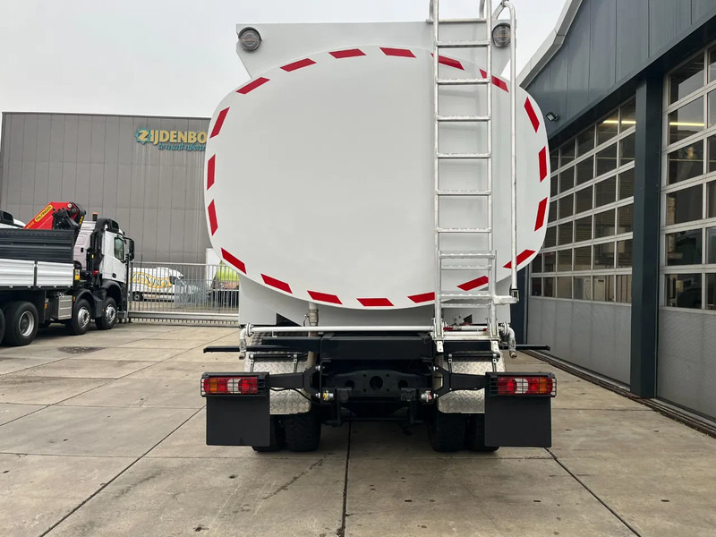 Mercedes-Benz Axor 3344 6x4 Water Tank Truck - 罐车:图5 Mercedes-Benz Axor 3344 6x4 Water Tank Truck - 罐车:图5