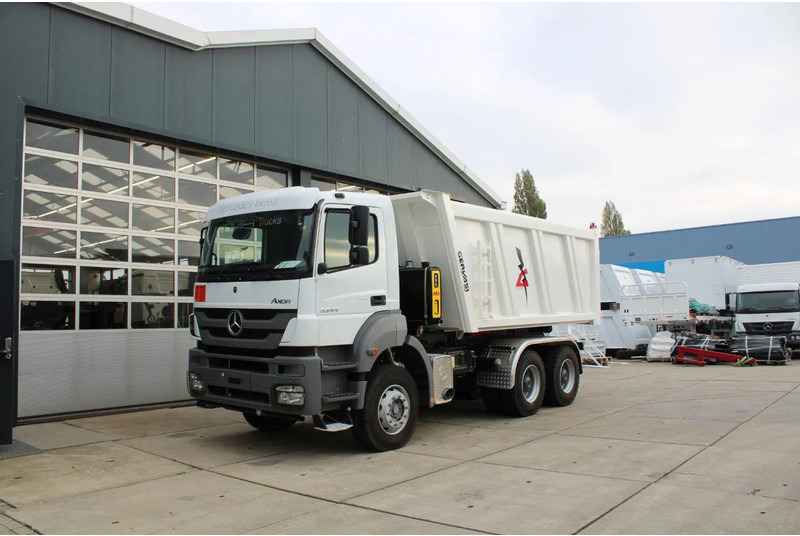 Mercedes-Benz Axor 3344 K 6x4 Tipper Truck - 翻斗车:图2 Mercedes-Benz Axor 3344 K 6x4 Tipper Truck - 翻斗车:图2