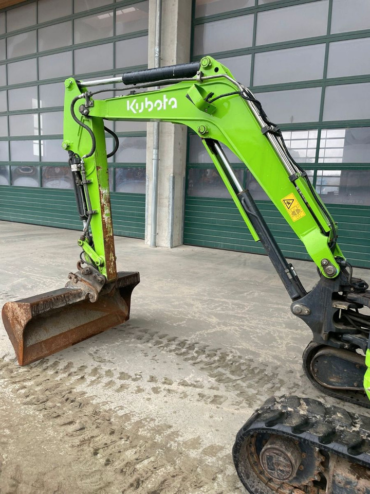 Kubota KX61-3 - 小型挖掘机:图2 Kubota KX61-3 - 小型挖掘机:图2