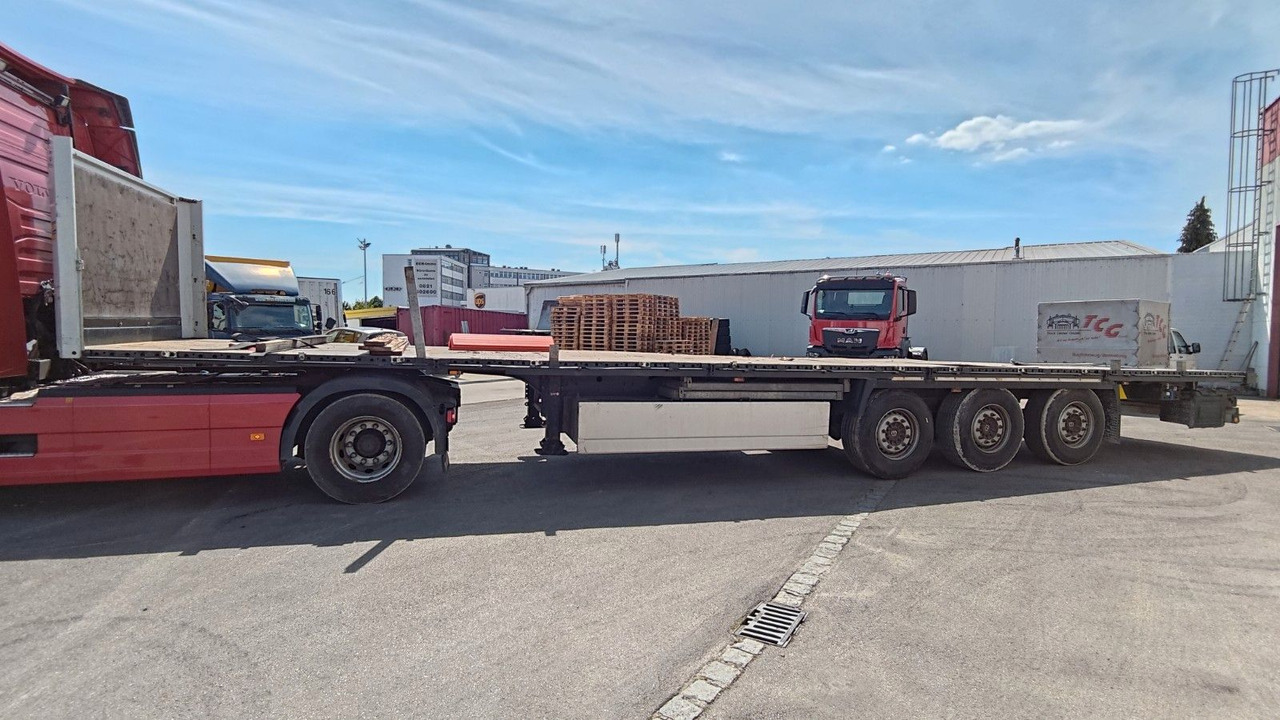 Krone SD*Pritsche beschädigt* - 栏板式/ 平板半拖车:图2 Krone SD*Pritsche beschädigt* - 栏板式/ 平板半拖车:图2