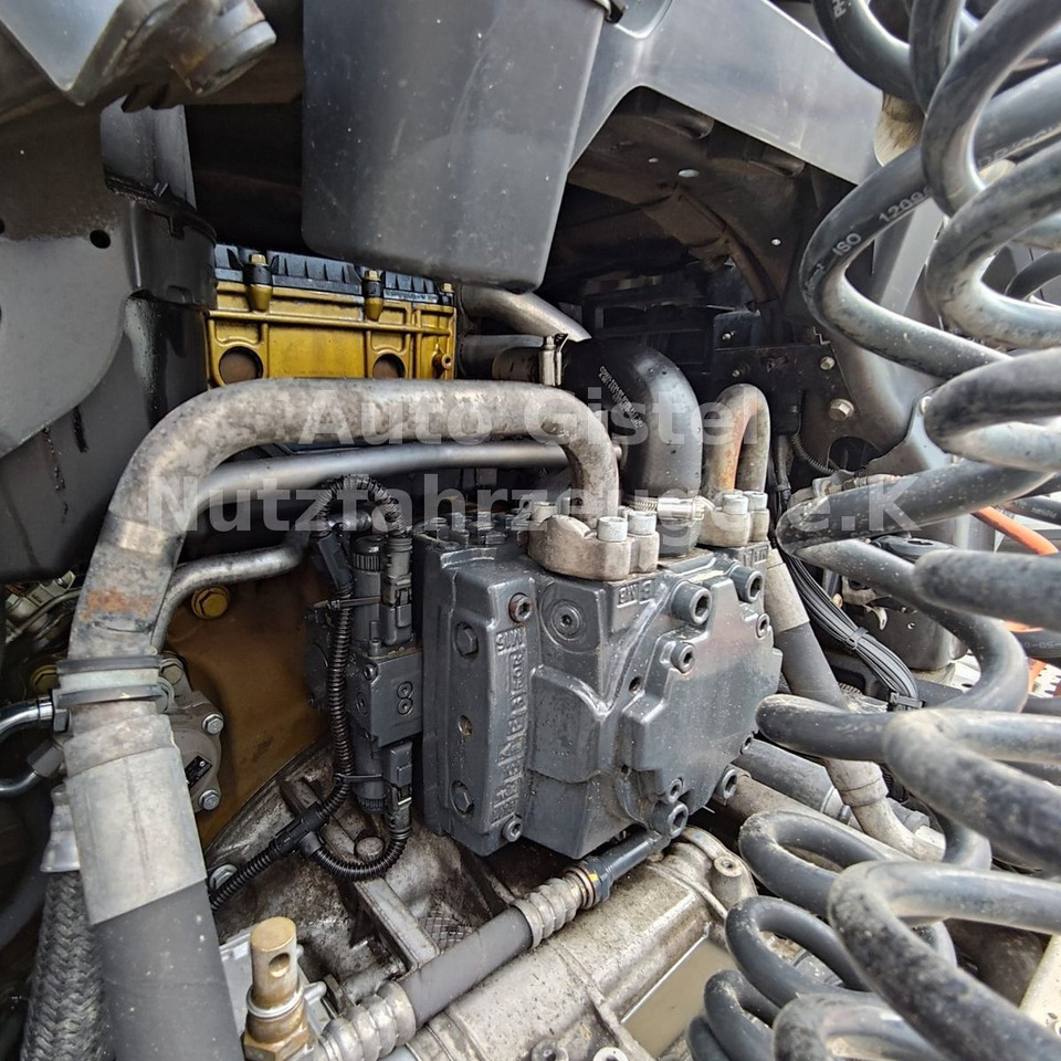 牵引车 Mercedes-Benz Arocs 1846 HAD OM470:图15 牵引车 Mercedes-Benz Arocs 1846 HAD OM470:图15