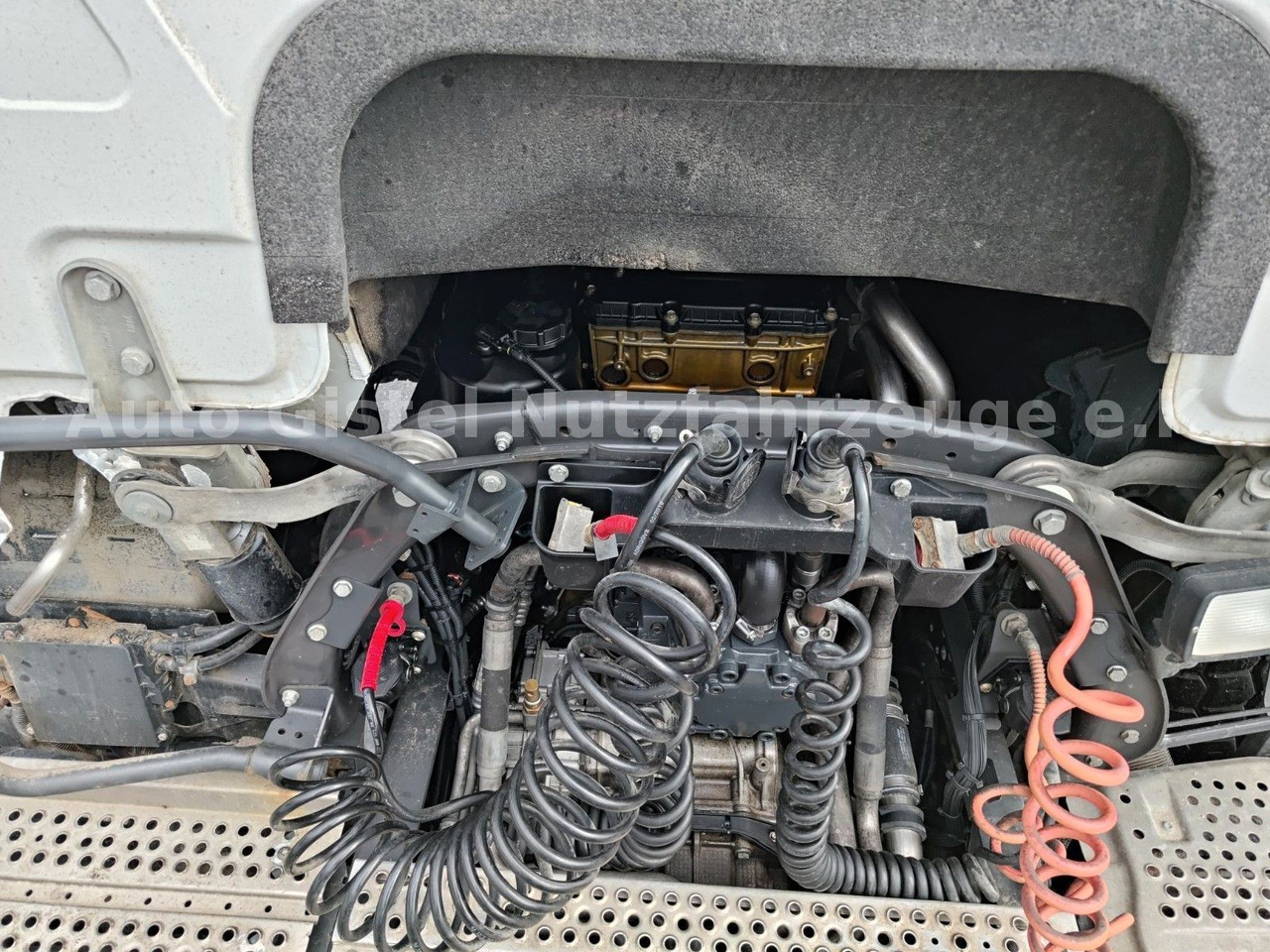 牵引车 Mercedes-Benz Arocs 1846 HAD OM470:图7 牵引车 Mercedes-Benz Arocs 1846 HAD OM470:图7