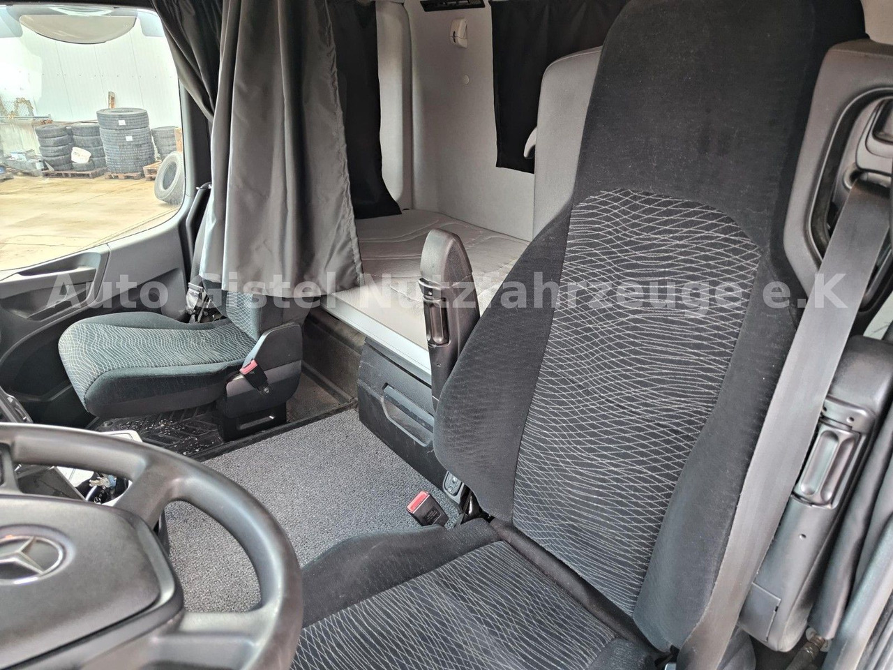 牵引车 Mercedes-Benz Arocs 1846 HAD OM470:图18 牵引车 Mercedes-Benz Arocs 1846 HAD OM470:图18