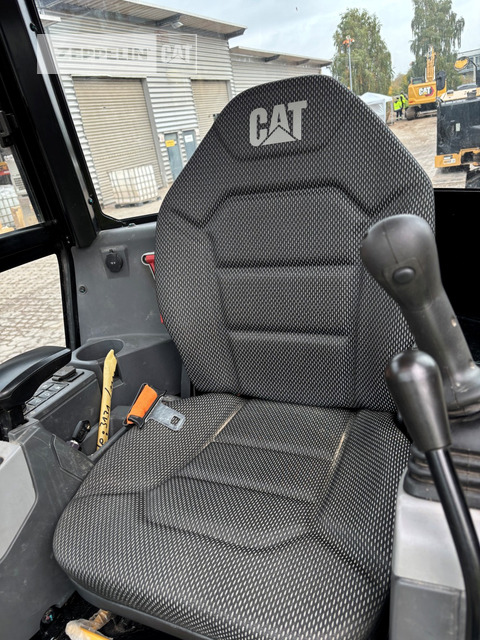 小型挖掘机 Cat 301.8-05A:图8 小型挖掘机 Cat 301.8-05A:图8