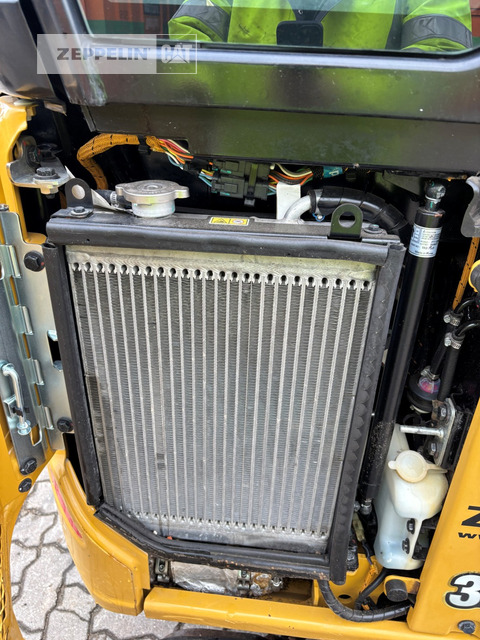 小型挖掘机 Cat 301.8-05A:图17 小型挖掘机 Cat 301.8-05A:图17