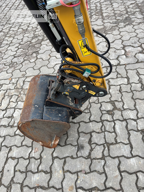 小型挖掘机 Cat 301.8-05A:图18 小型挖掘机 Cat 301.8-05A:图18