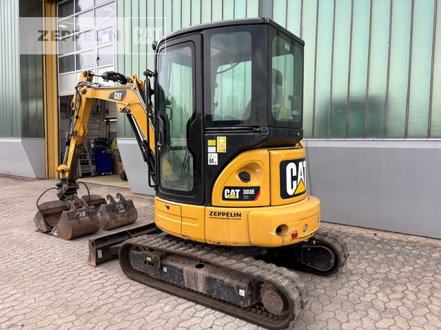 Cat 303ECR - 小型挖掘机:图3 Cat 303ECR - 小型挖掘机:图3