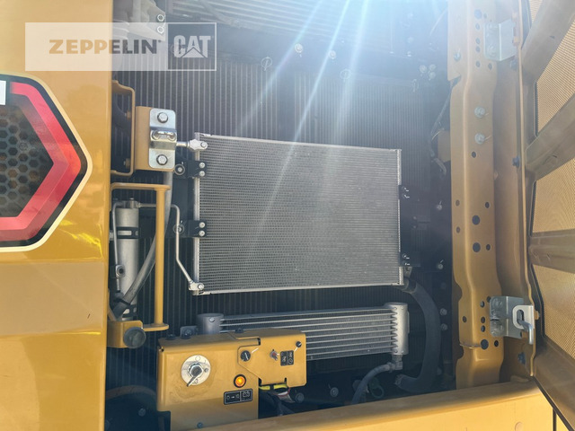 履带式挖掘机 Cat 323-07D:图21 履带式挖掘机 Cat 323-07D:图21