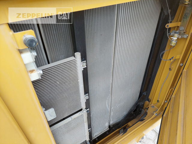 履带式挖掘机 Cat 390FL:图38 履带式挖掘机 Cat 390FL:图38