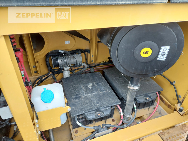 履带式挖掘机 Cat 390FL:图41 履带式挖掘机 Cat 390FL:图41