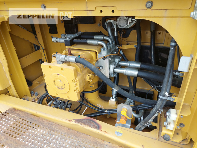 履带式挖掘机 Cat 390FL:图42 履带式挖掘机 Cat 390FL:图42