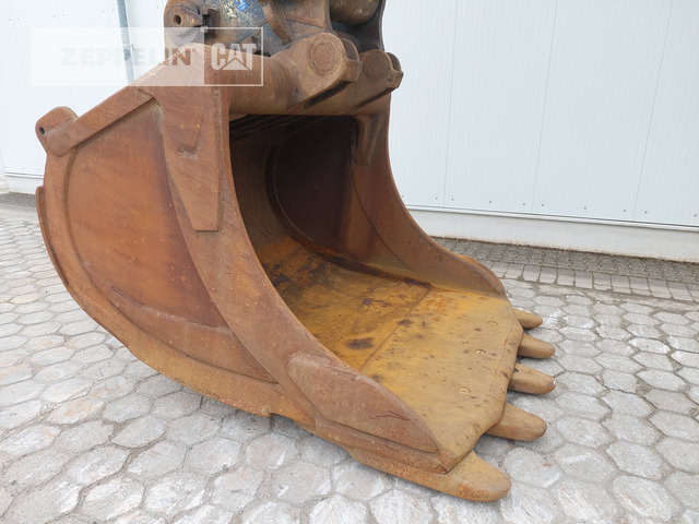 履带式挖掘机 Cat 390FL:图11 履带式挖掘机 Cat 390FL:图11