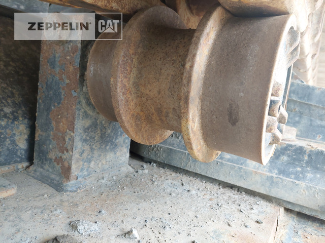 履带式挖掘机 Cat 390FL:图30 履带式挖掘机 Cat 390FL:图30