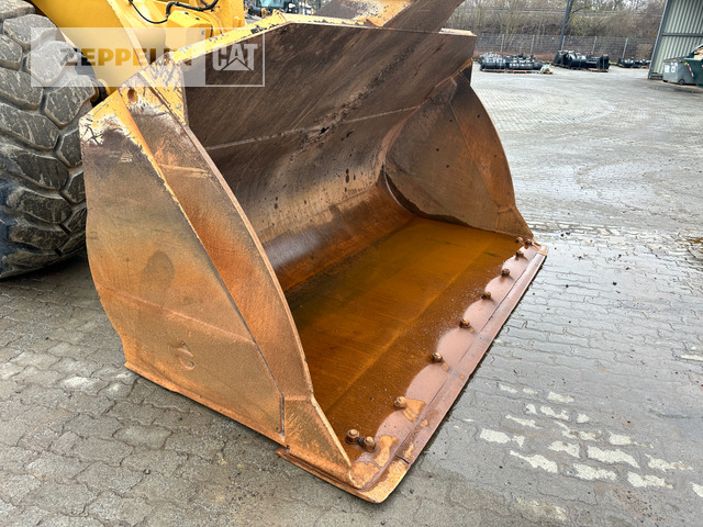 Cat 966M - 轮式装载机:图5 Cat 966M - 轮式装载机:图5