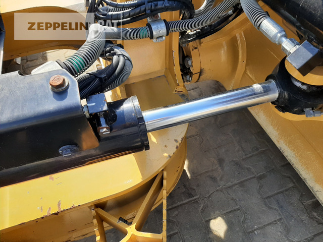 推土机 Cat D4-16A:图24 推土机 Cat D4-16A:图24