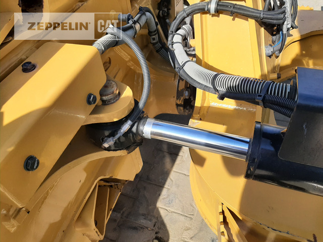 推土机 Cat D4-16A:图28 推土机 Cat D4-16A:图28