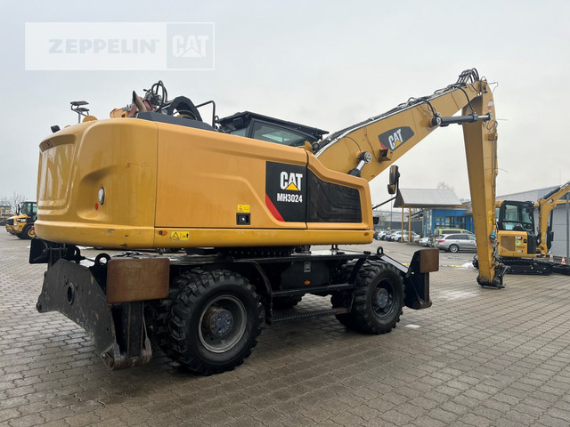 Cat MH3024 - 垃圾/ 工业叉装车:图5 Cat MH3024 - 垃圾/ 工业叉装车:图5