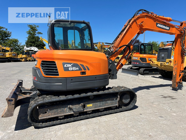 Doosan DX85R-3 - 小型挖掘机:图2 Doosan DX85R-3 - 小型挖掘机:图2