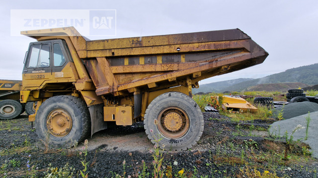 Komatsu HD325-6 - 未铰接自卸车/ 运石车:图2 Komatsu HD325-6 - 未铰接自卸车/ 运石车:图2