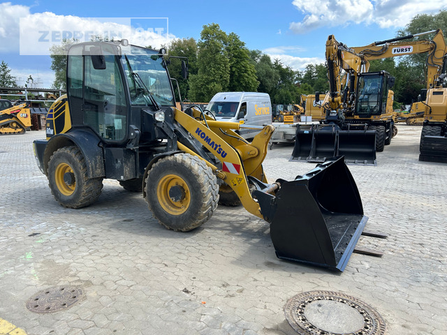 Komatsu WA80M-8EO - 轮式装载机:图4 Komatsu WA80M-8EO - 轮式装载机:图4