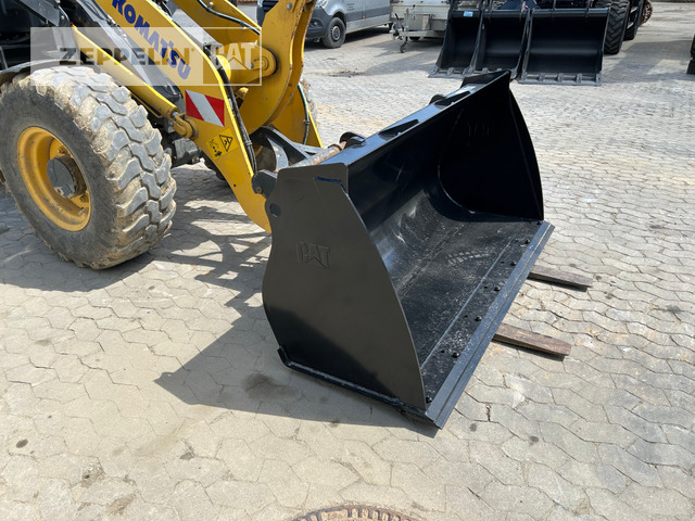 Komatsu WA80M-8EO - 轮式装载机:图5 Komatsu WA80M-8EO - 轮式装载机:图5