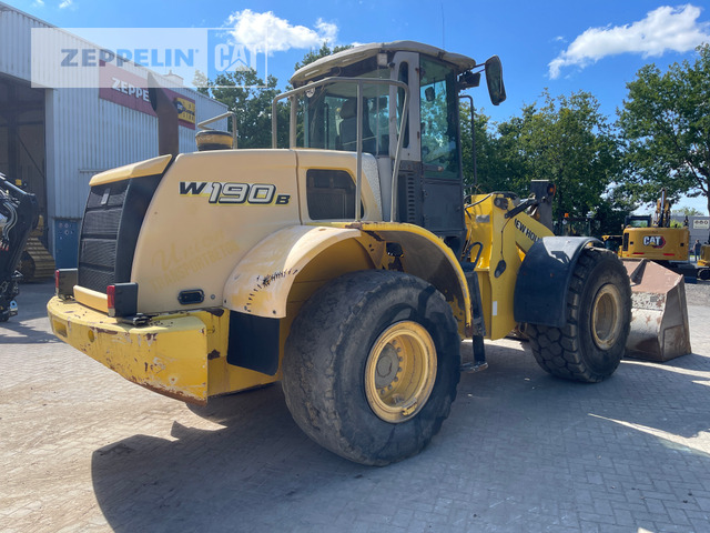 New Holland W190 - 轮式装载机:图3 New Holland W190 - 轮式装载机:图3
