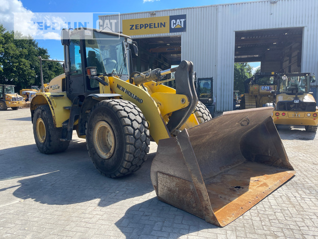 New Holland W190 - 轮式装载机:图1 New Holland W190 - 轮式装载机:图1