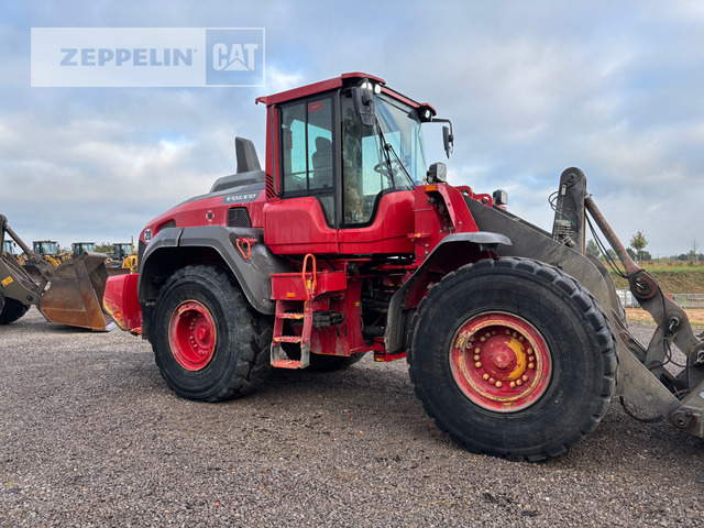 Volvo L110H - 轮式装载机:图1 Volvo L110H - 轮式装载机:图1