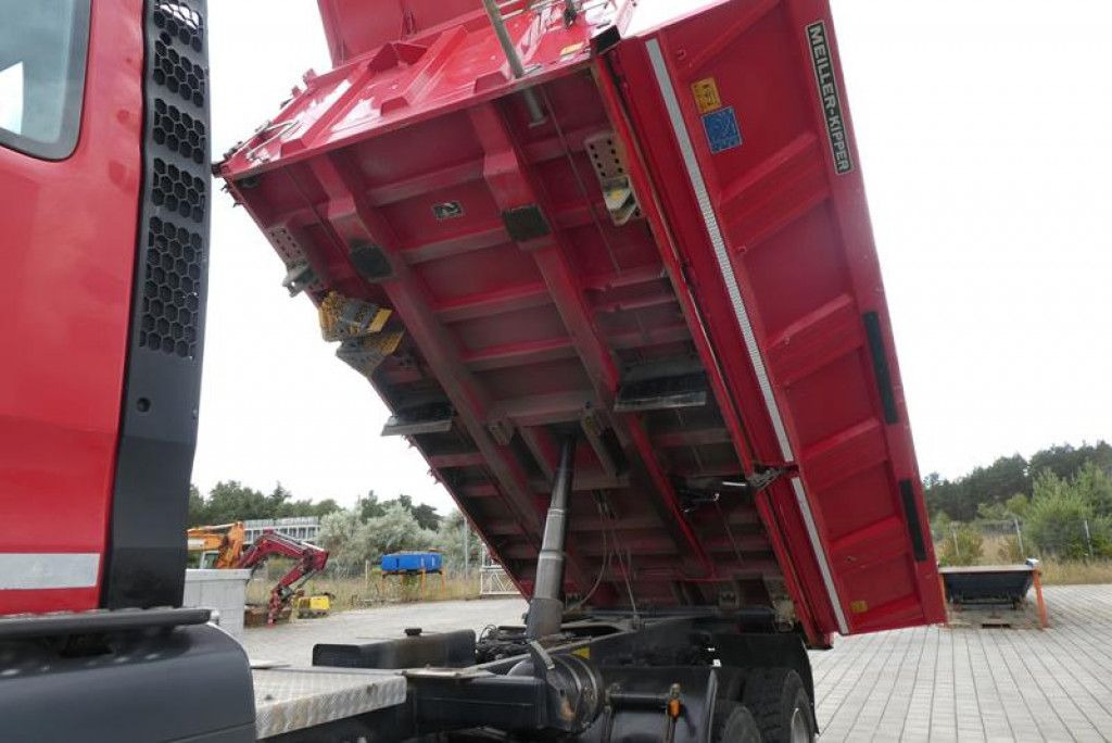 MAN TG-S 26.440 6x6 3-Achs Allradkipper Meiller - 翻斗车:图5 MAN TG-S 26.440 6x6 3-Achs Allradkipper Meiller - 翻斗车:图5