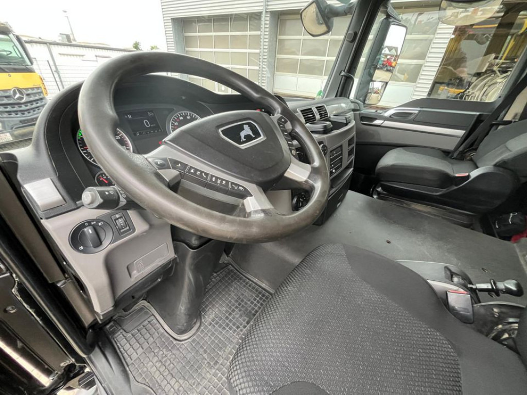 自卸车 MAN TG-S 35.460 8x6 4 Achs Muldenkipper Meiller 18m³：图14