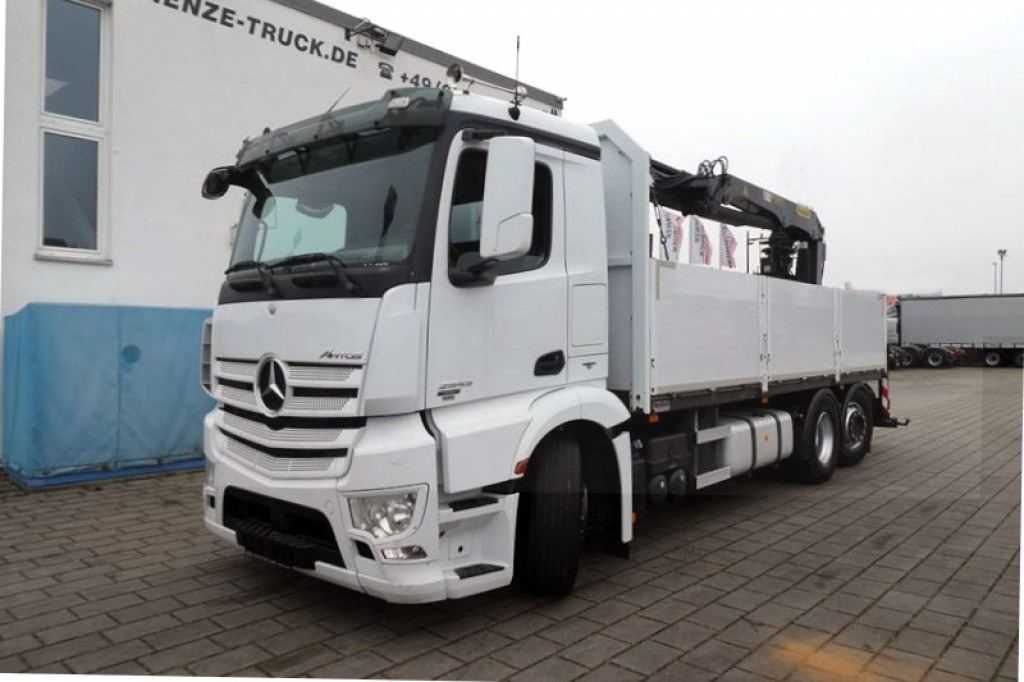MERCEDES-BENZ Mercedes-Benz Antos Pritsche Heckkran 2543 L/6x2 - 栏板式/ 平板卡车, 起重车:图2 MERCEDES-BENZ Mercedes-Benz Antos Pritsche Heckkran 2543 L/6x2 - 栏板式/ 平板卡车, 起重车:图2