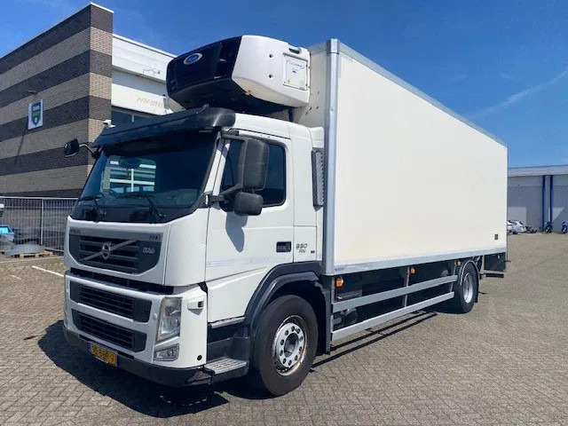 Volvo FM 330 EEV koelvriesbak , 760 lang, 2 comp, carrier koeler, D"hollandia klep - 冷藏车:图1 Volvo FM 330 EEV koelvriesbak , 760 lang, 2 comp, carrier koeler, D"hollandia klep - 冷藏车:图1