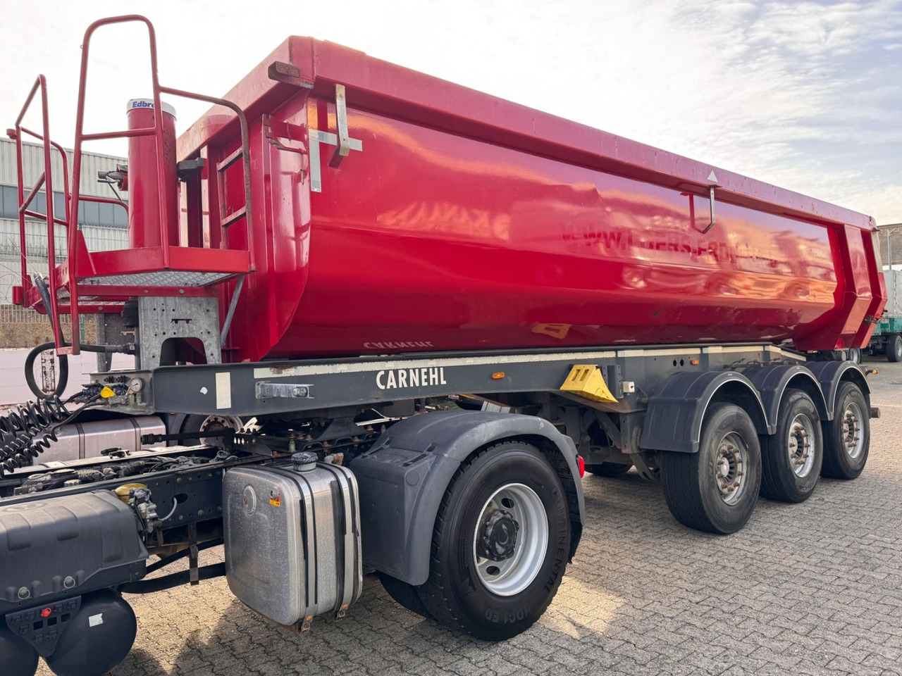 Carnehl CHKS /HH 24m³ HARDOX Stahlmulde Liftachse - 翻斗半拖车:图4 Carnehl CHKS /HH 24m³ HARDOX Stahlmulde Liftachse - 翻斗半拖车:图4