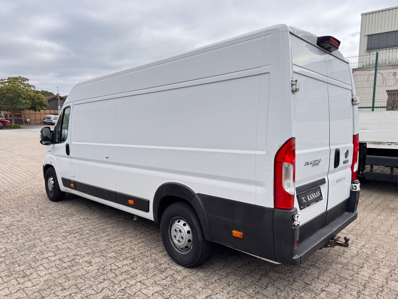 Fiat Ducato 2.3 Maxi Kasten 35 150 L5H2 RS: 4035 - 无侧窗厢式货车:图5 Fiat Ducato 2.3 Maxi Kasten 35 150 L5H2 RS: 4035 - 无侧窗厢式货车:图5