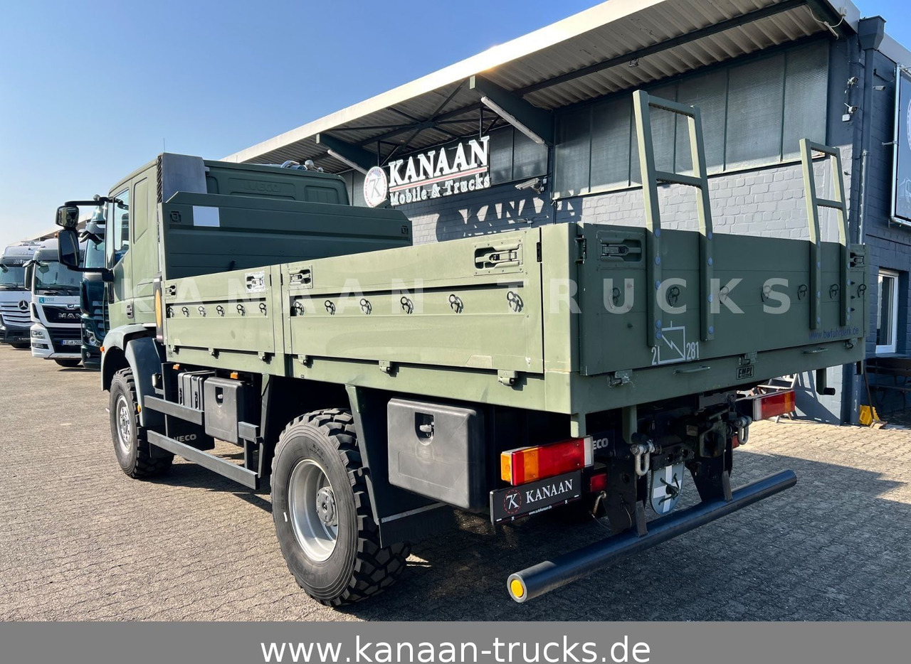 Iveco ML100E22WM-BW 4x4 Miltär Camper Exped 8.670Km - 栏板式/ 平板卡车:图4 Iveco ML100E22WM-BW 4x4 Miltär Camper Exped 8.670Km - 栏板式/ 平板卡车:图4
