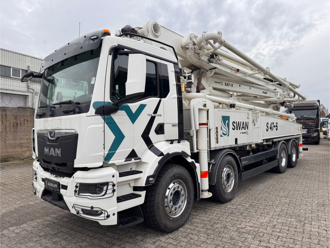 MAN 35.510 TGS Betonpumpe S47-5 47meter NEW - 混凝土泵车:图3 MAN 35.510 TGS Betonpumpe S47-5 47meter NEW - 混凝土泵车:图3