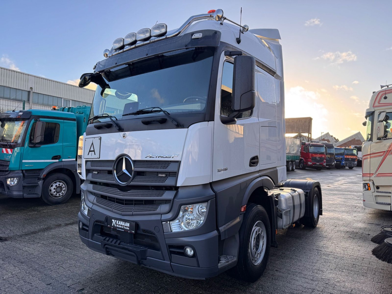 Mercedes-Benz 1846 Actros 5 Hydr. Kipper / Walkingfloor 2-Weg - 牵引车:图3 Mercedes-Benz 1846 Actros 5 Hydr. Kipper / Walkingfloor 2-Weg - 牵引车:图3
