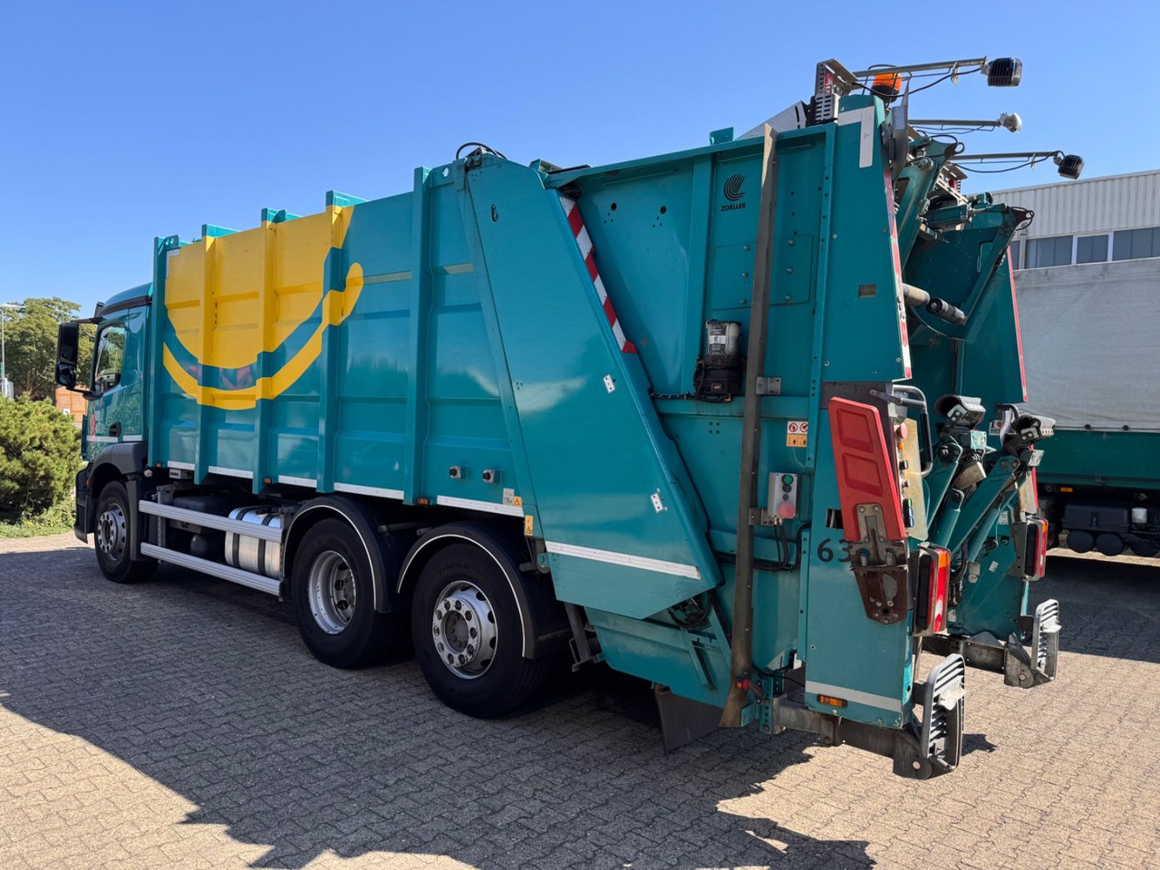 Mercedes-Benz 2533 Antos Müllwagen Zöller ATM bei 90Tkm - 垃圾车:图5 Mercedes-Benz 2533 Antos Müllwagen Zöller ATM bei 90Tkm - 垃圾车:图5