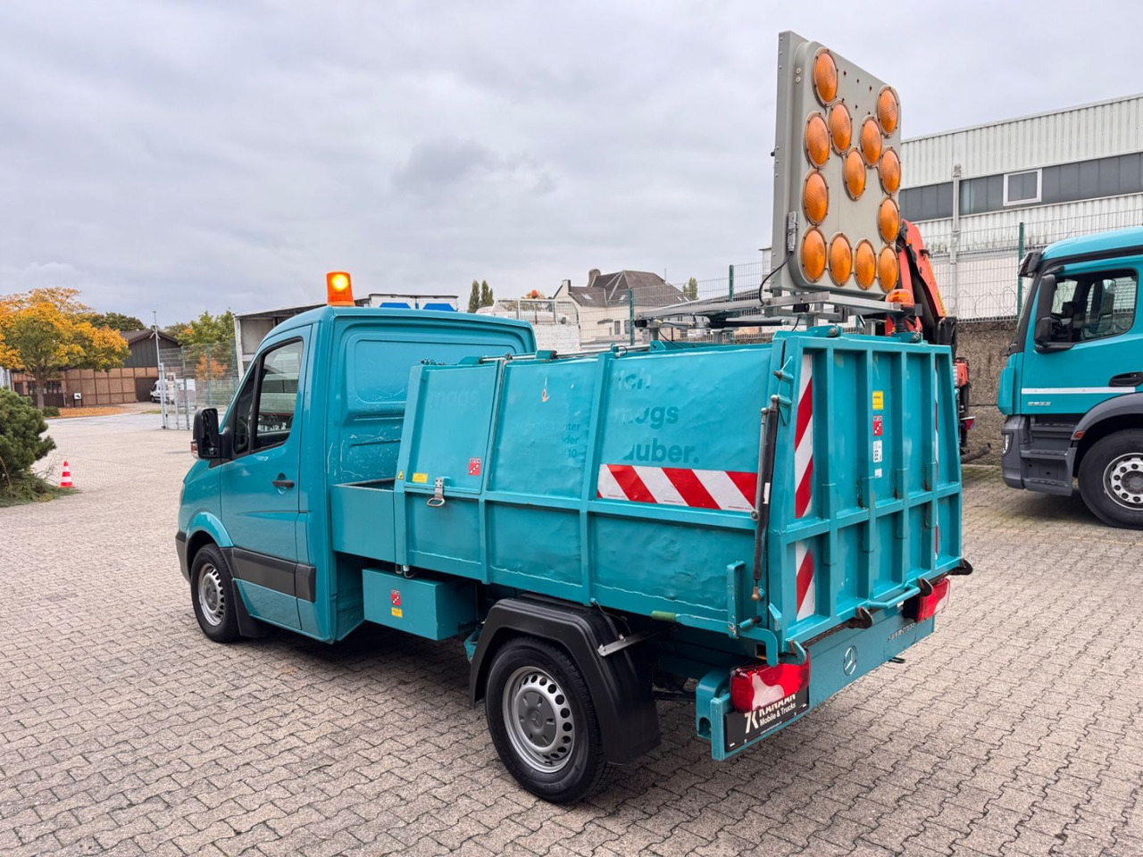Mercedes-Benz 313 CDI  Sprinter II Bertsche  Müllwagen  Tafel - 垃圾车:图4 Mercedes-Benz 313 CDI  Sprinter II Bertsche  Müllwagen  Tafel - 垃圾车:图4