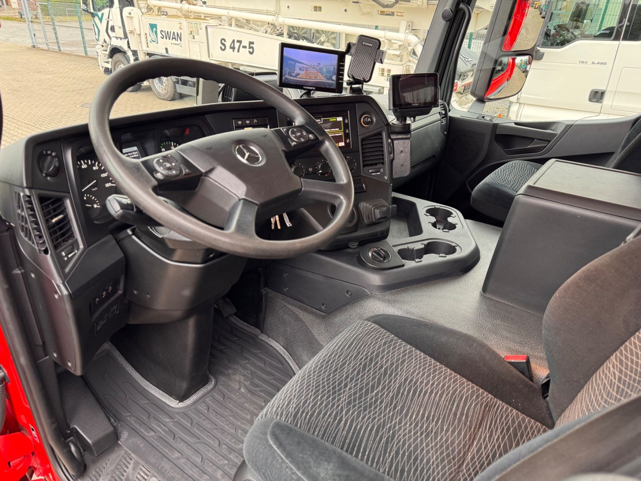 翻斗车 Mercedes-Benz 3246 K Arocs 8x4 Meiller Bordmatik:图26 翻斗车 Mercedes-Benz 3246 K Arocs 8x4 Meiller Bordmatik:图26