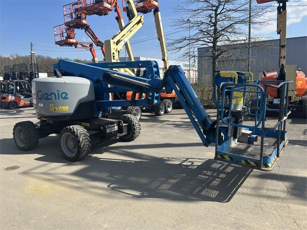 Genie Z-45/25XC (3204) - 铰接臂:图3 Genie Z-45/25XC (3204) - 铰接臂:图3