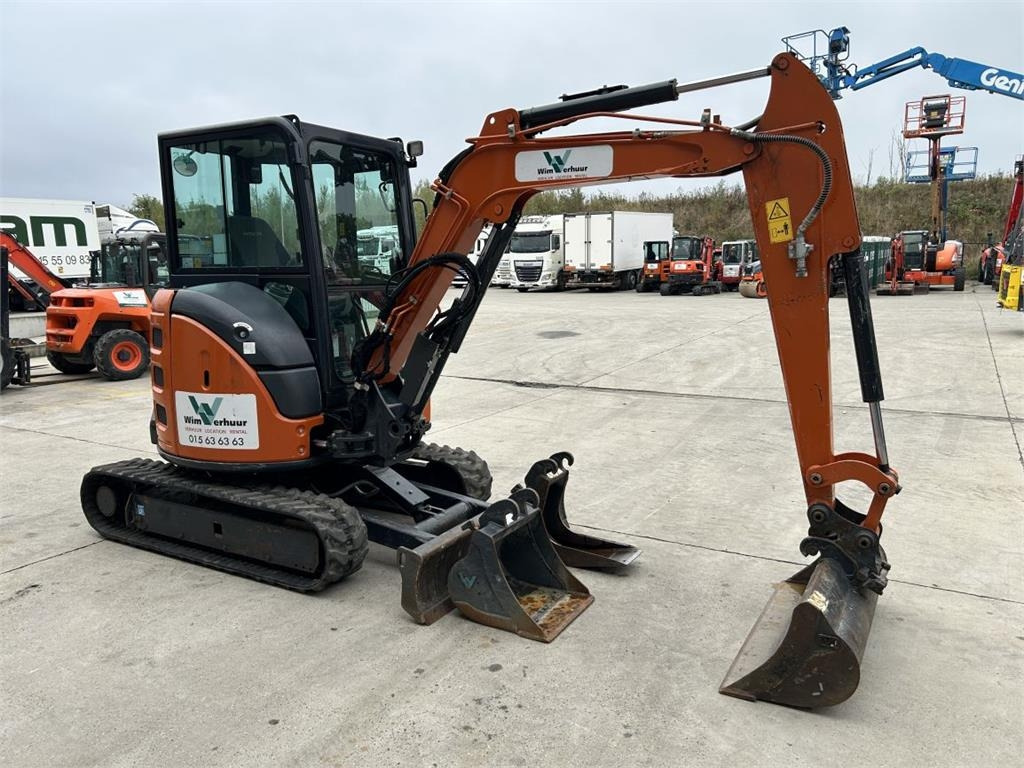 Hitachi ZX33U-6 (7789)  - 小型挖掘机:图5 Hitachi ZX33U-6 (7789)  - 小型挖掘机:图5